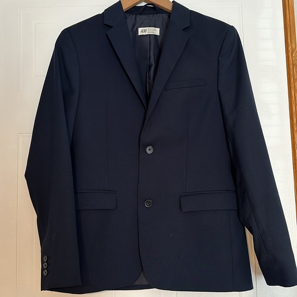 💙 Boys Dark Blue Blazer 💙 - Picture 3 of 8